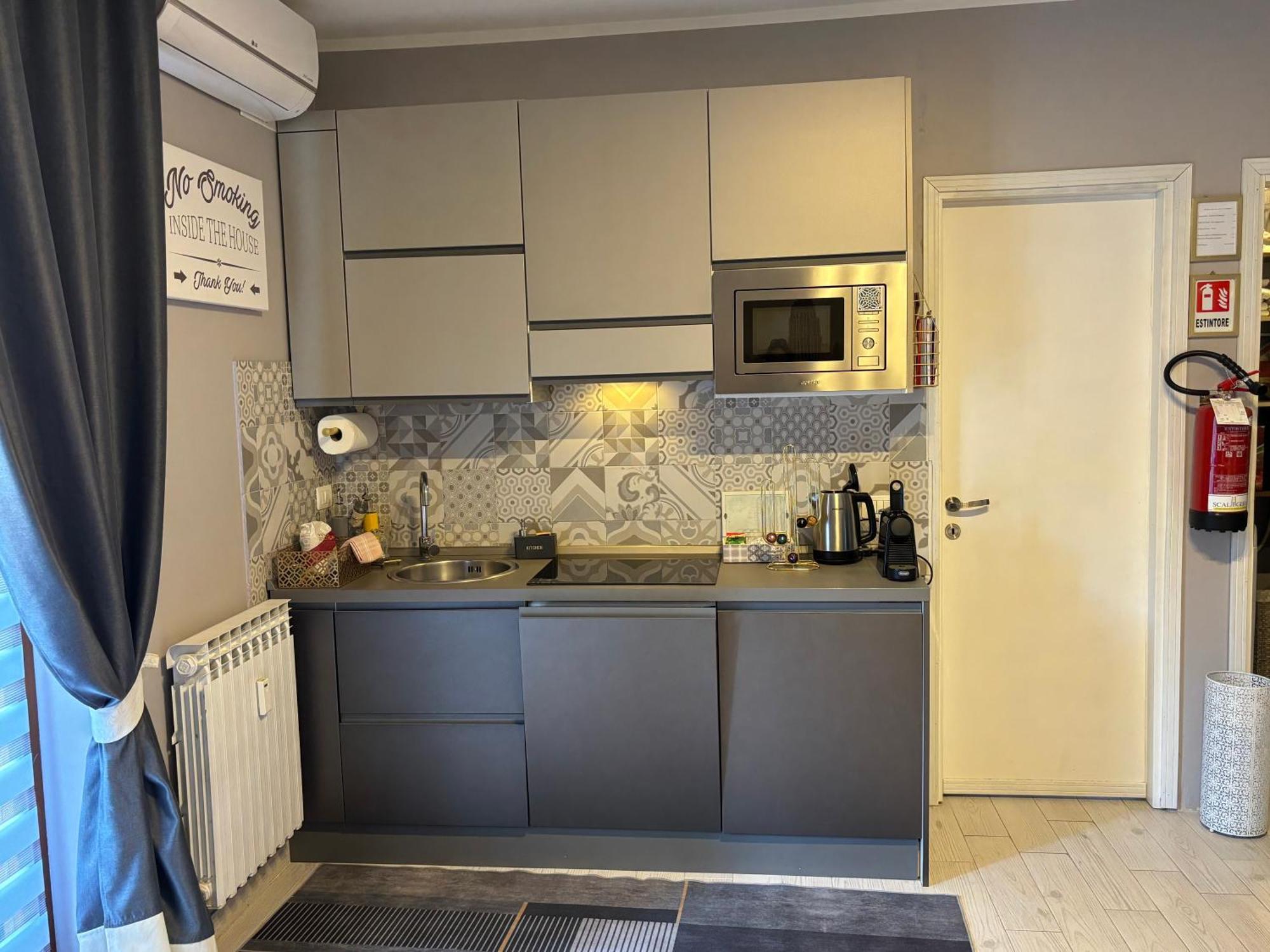 Studio Flat Policlinico G B Rossi Borgo Roma Верона Екстериор снимка