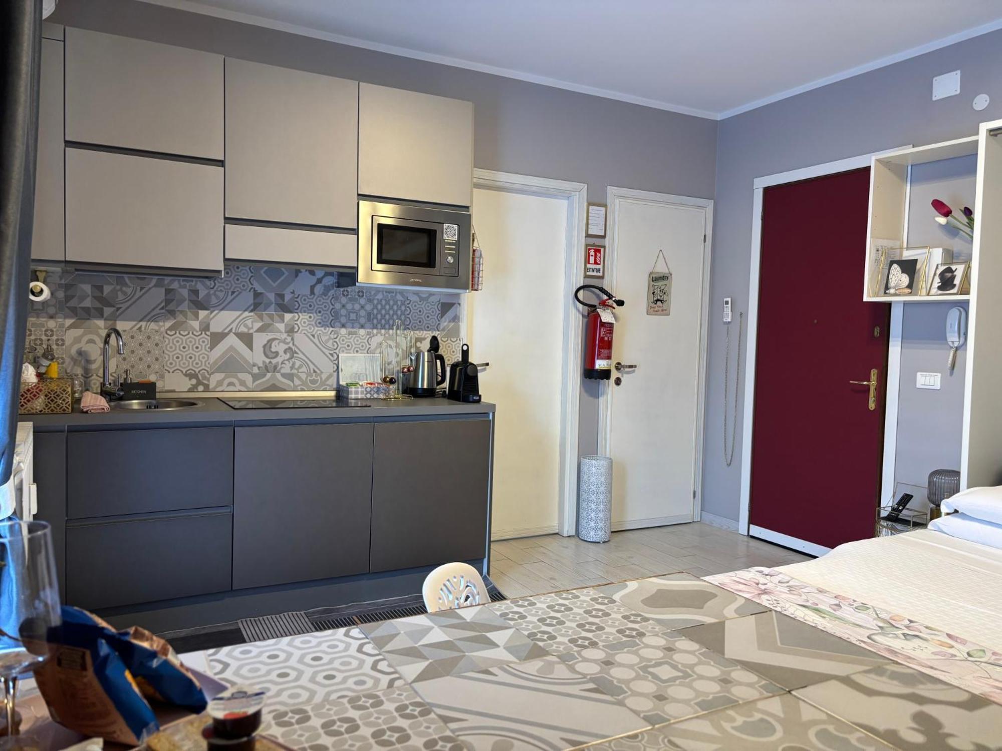 Studio Flat Policlinico G B Rossi Borgo Roma Верона Екстериор снимка